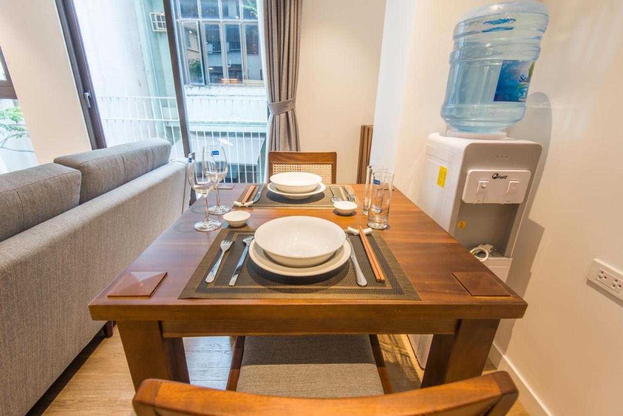 22Housing Hotel & Apartment 81 Linh Lang Hanoi Dış mekan fotoğraf
