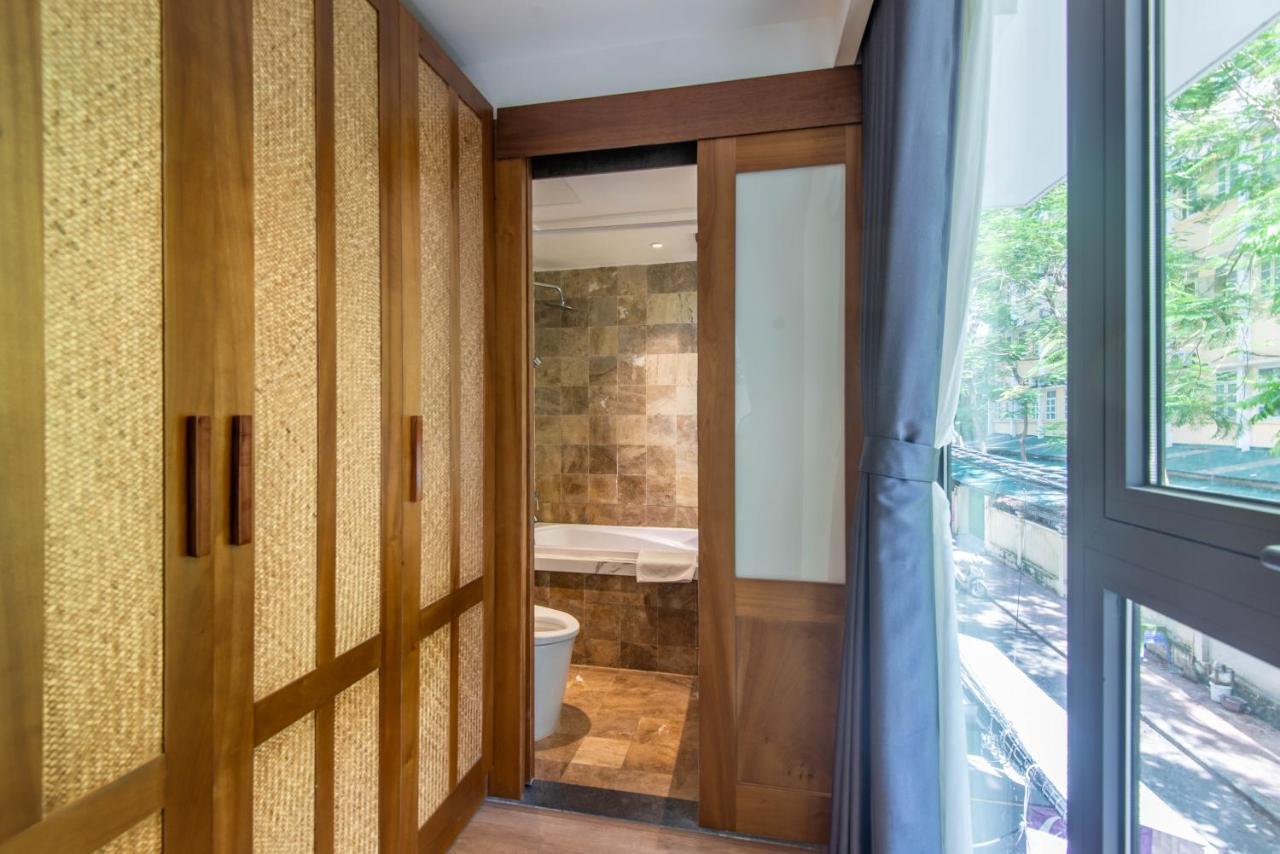 22Housing Hotel & Apartment 81 Linh Lang Hanoi Dış mekan fotoğraf