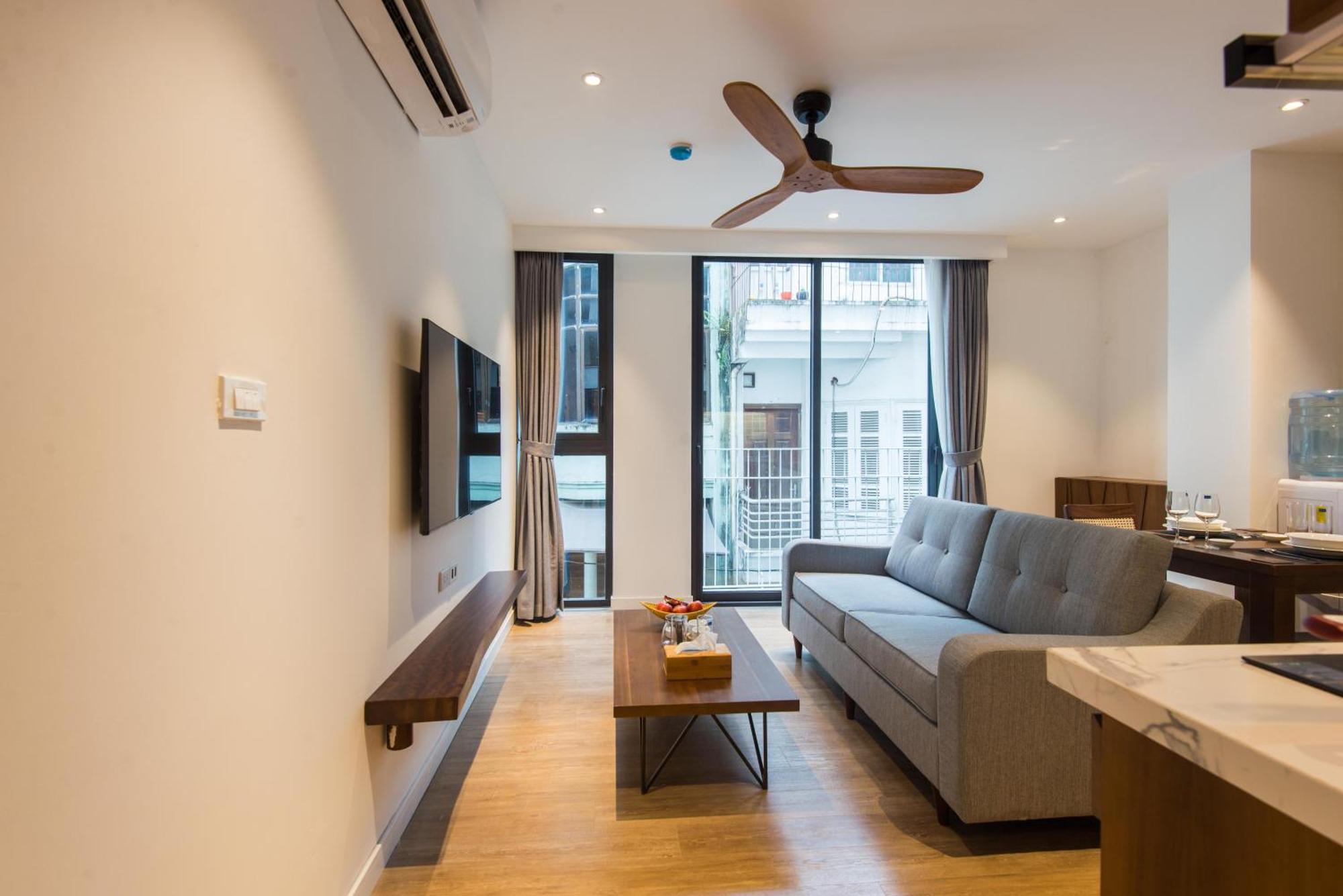 22Housing Hotel & Apartment 81 Linh Lang Hanoi Dış mekan fotoğraf
